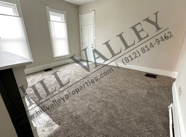 Photo - 654 Deming St Unit Apt 1