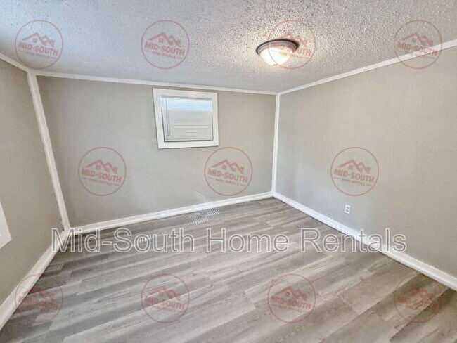 3100 Travis Rd