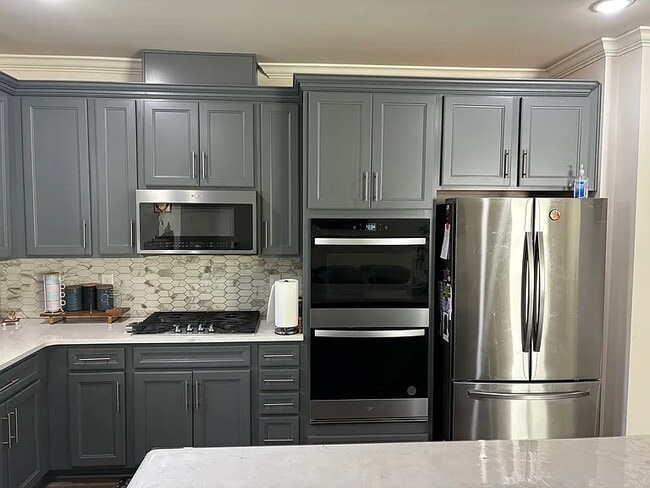 Photo - 709 Parthenia Ln