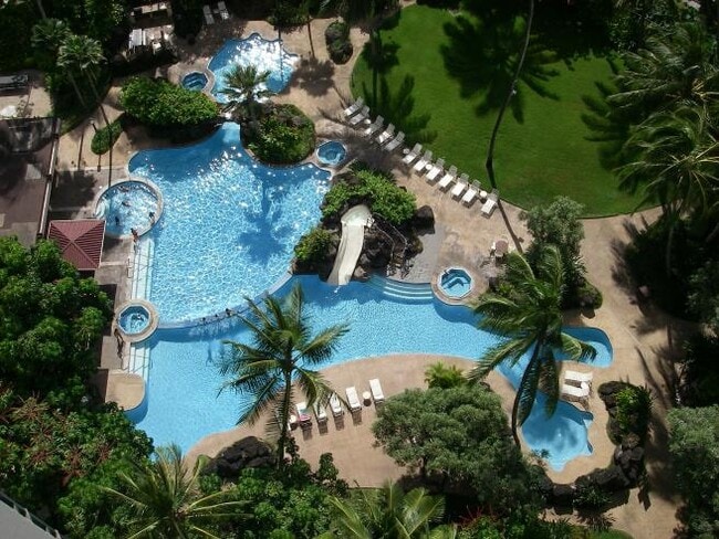 Área de piscina 1 - 521 Hahaione St Unidad 2-13D