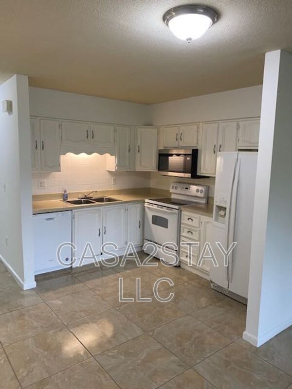 Photo - 7297-7297 Albany Rd Unit 1