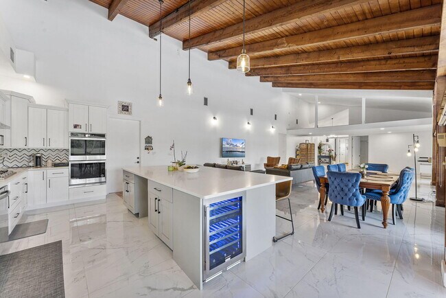 Photo - 6031 NW 4th Ave