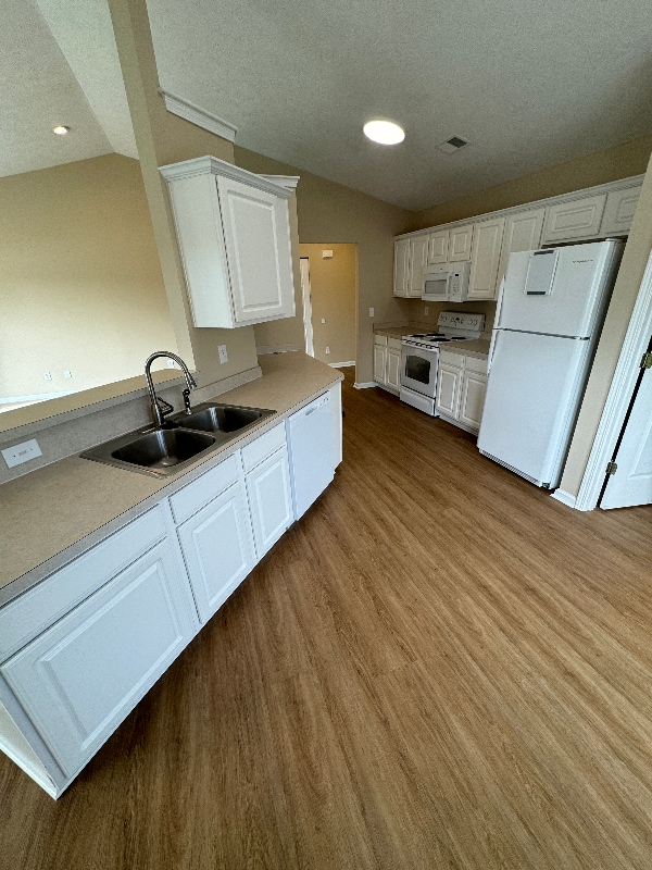 Photo - 4512 E Walkerton Rd