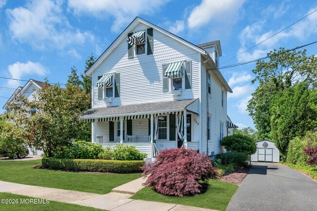 566 Prospect Ave