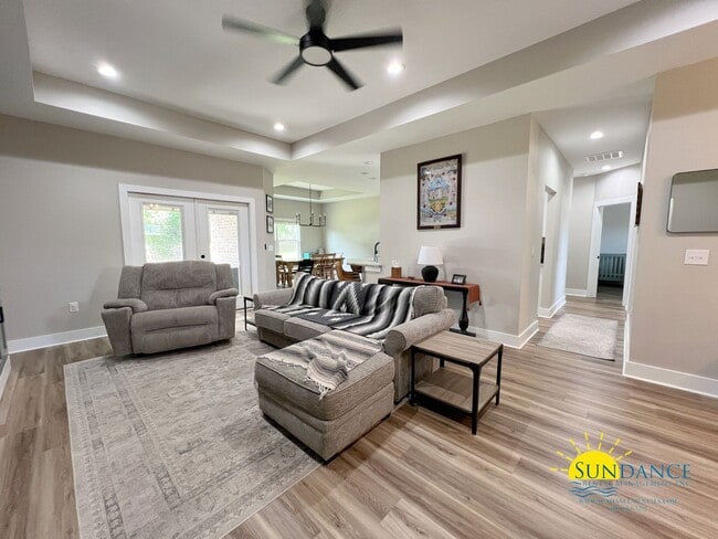 Photo - Spacious 4BR Home with Modern Finishes in Mossy Oaks Plantation!