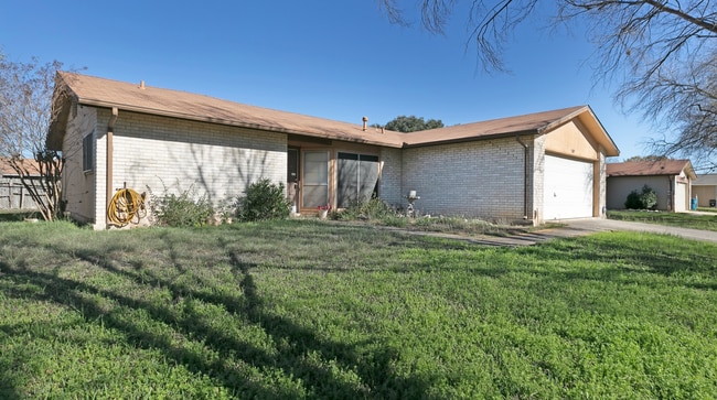 Photo - 5207 Tom Stafford Dr