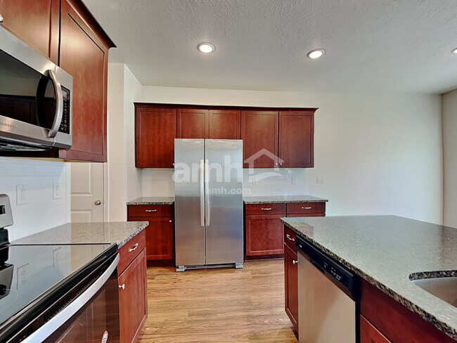 Photo - 2382 Buckskin Way