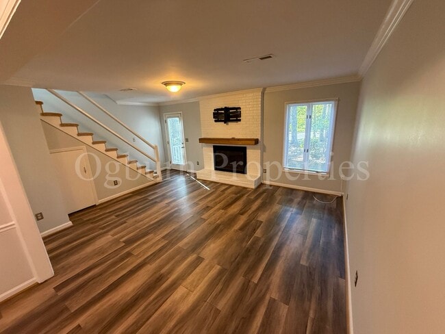 Photo - 2000 Ridge Brook Ct