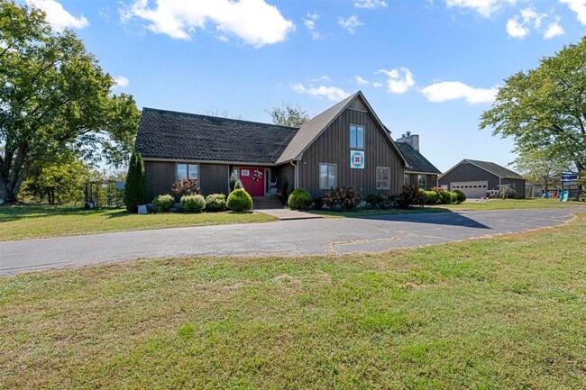 Building Photo - 5277 Bristow Rd