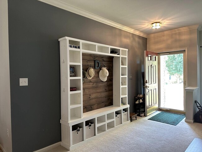 Photo - 209 Turnbridge Ct