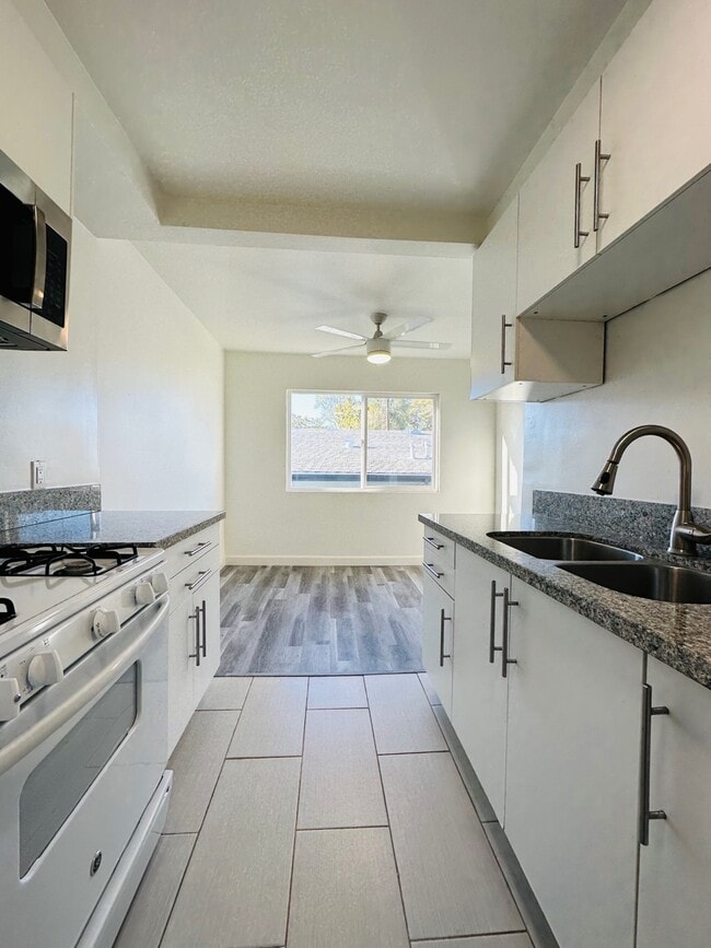 2025 S. Shenandoah