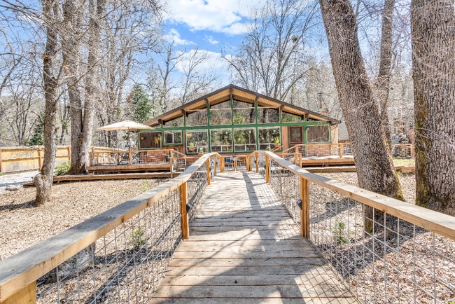 Photo - 21593 Crystal Falls Dr