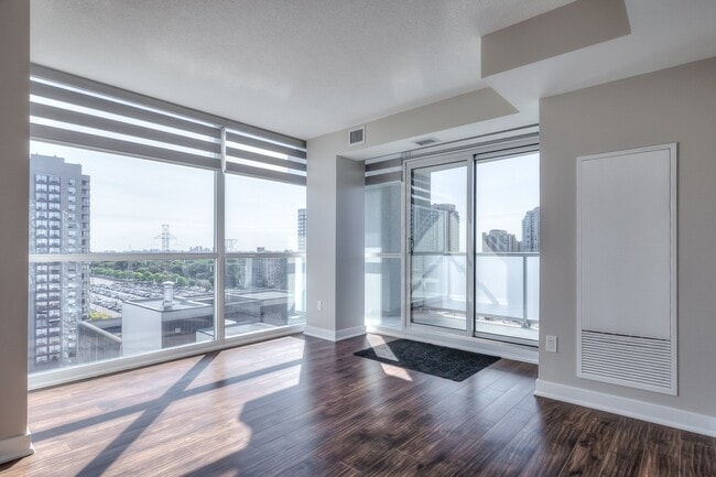 Photo - 5740 5740 Yonge St Unit 1409
