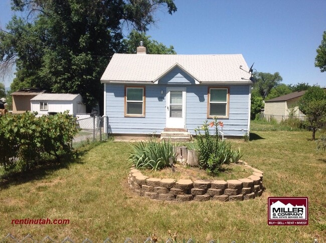 Building Photo - Updated Salt Lake Bungalow For Rent!! Rental