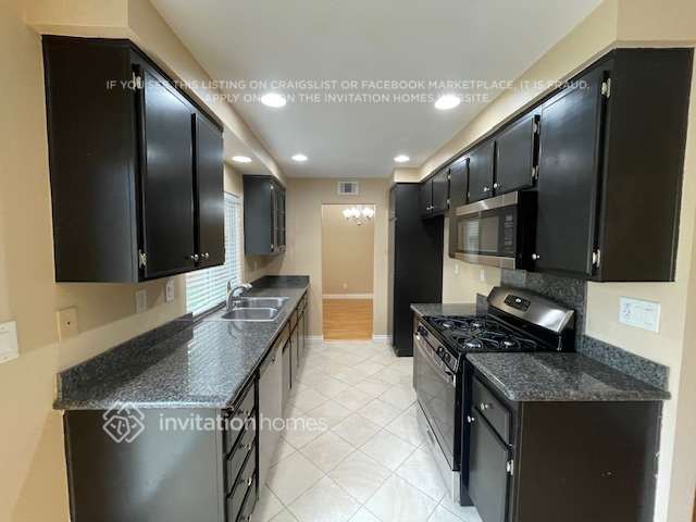 Building Photo - 9881 Whitewater Rd Rental