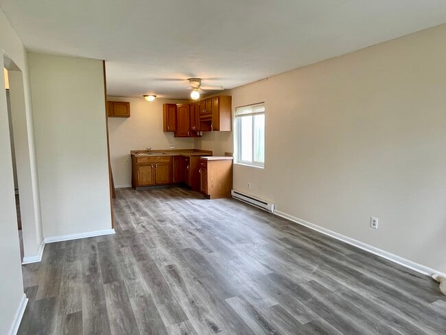 Building Photo - 753 Westpoint Ave Unit 753