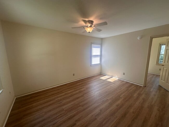 Photo - 928 Bonham Ave Unit 102