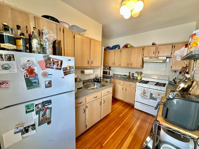 Photo - 335 S Huntington Ave Unit 10