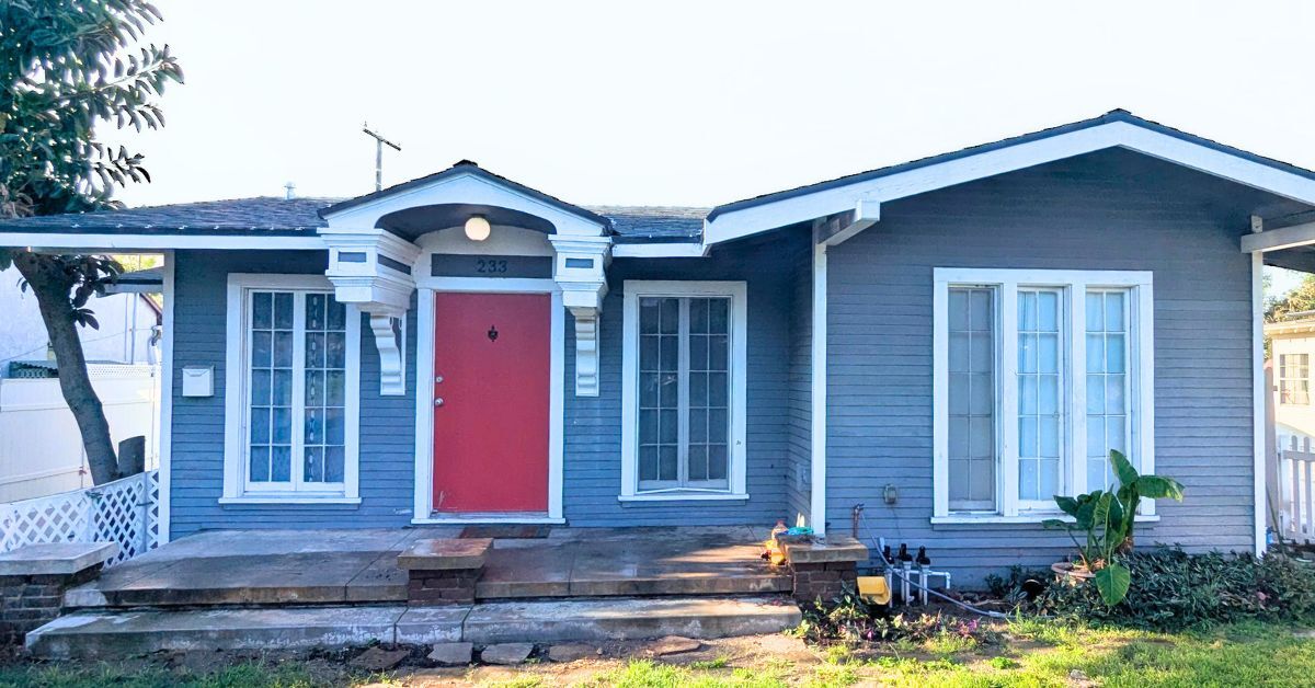 Photo - 233 W I St Unit 1