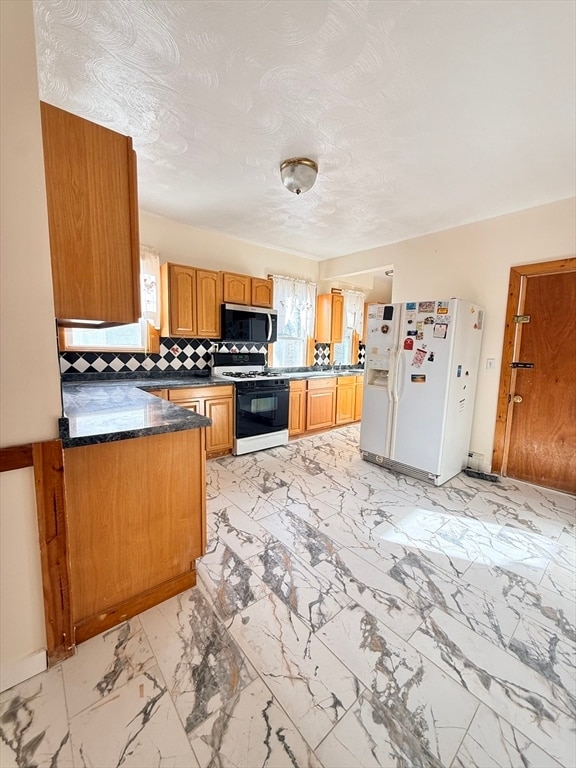 Building Photo - 253 Norfolk St Unit 3