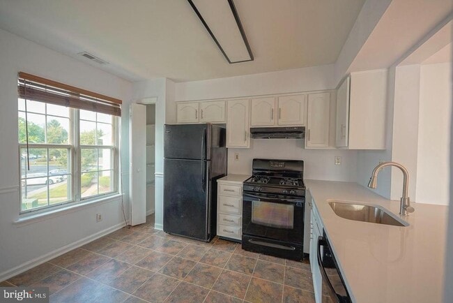 3102B Limestone Way