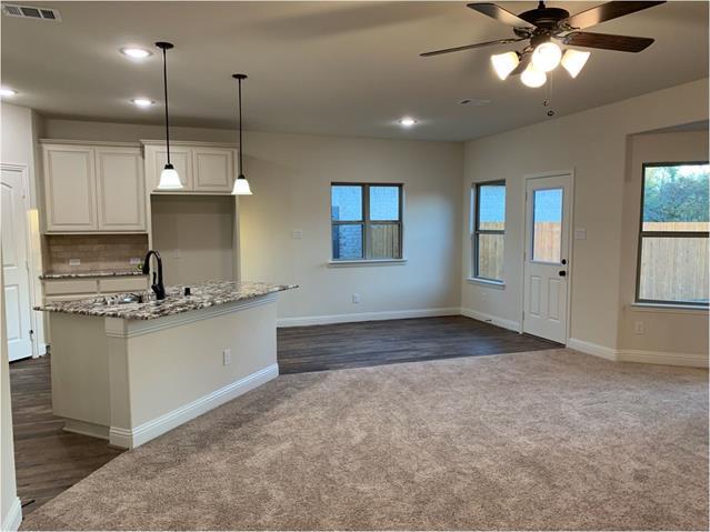Photo - 7806 Cottonwood Dr