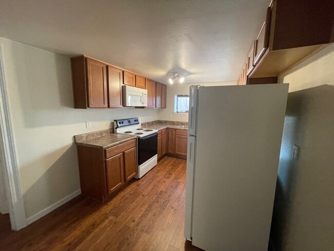 Photo - 2361 Hayes Ave