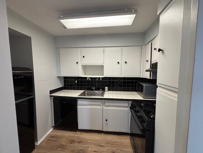 Photo - 2114 Bonnywood Ln Unit 203