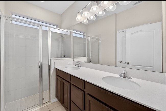 Photo - 3263 Olivera Way