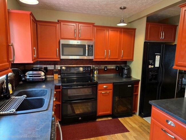 Photo - 273 River Valley Cir