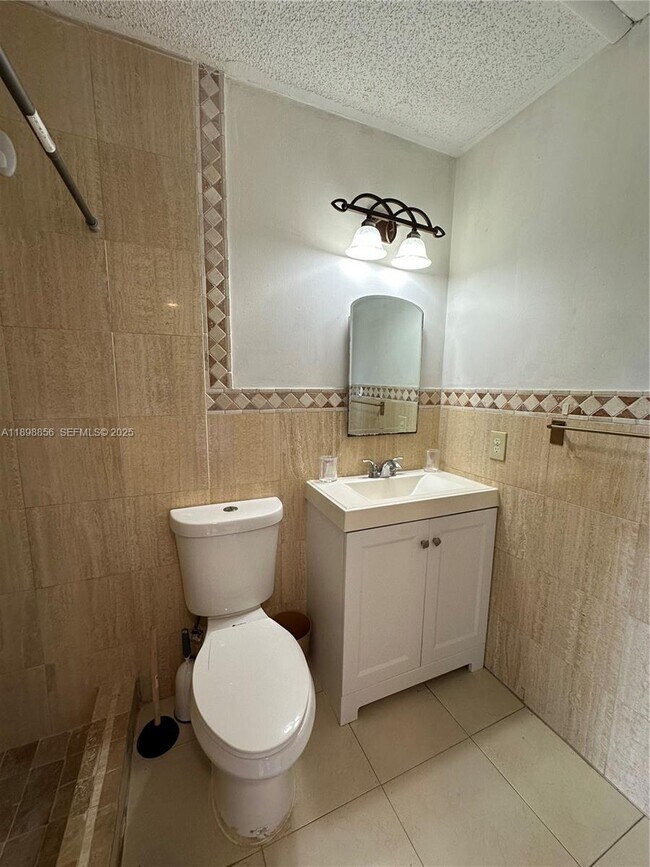 Photo - 11050 NW 28th St Unit 11050