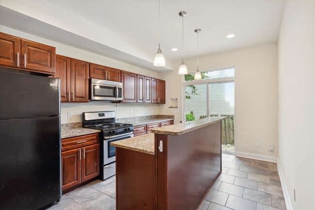 Building Photo - 2107 N 17th St Unit A