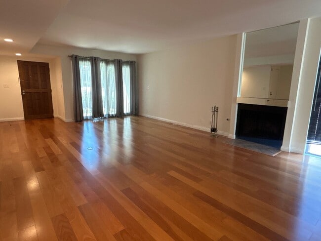 Photo - 400 S Garfield Ave