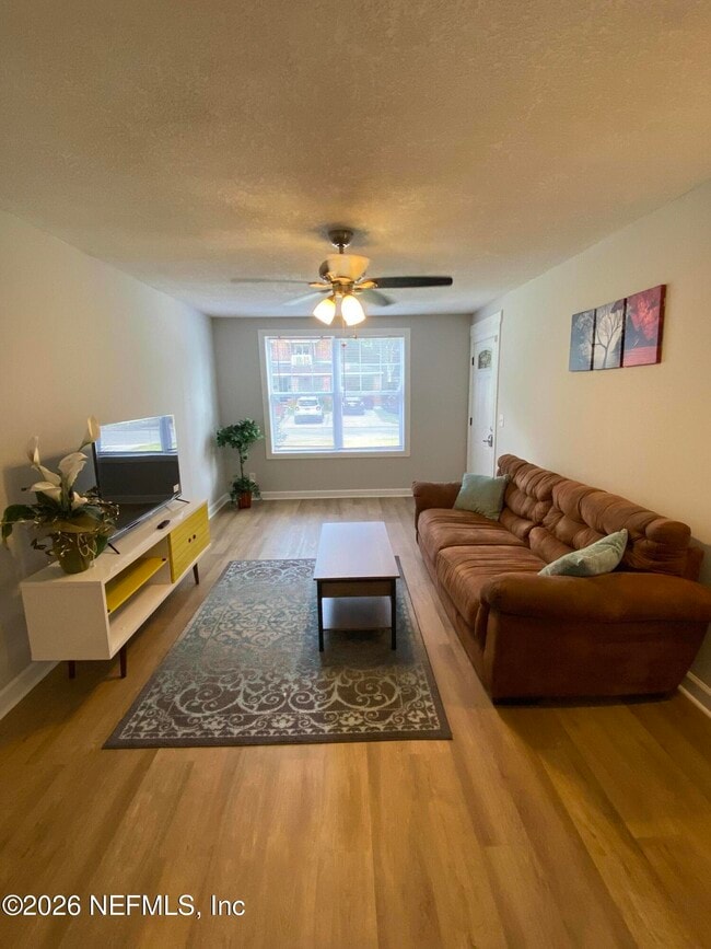 Photo - 2925 Dellwood Ave