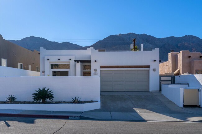 Photo - 53445 Eisenhower Dr