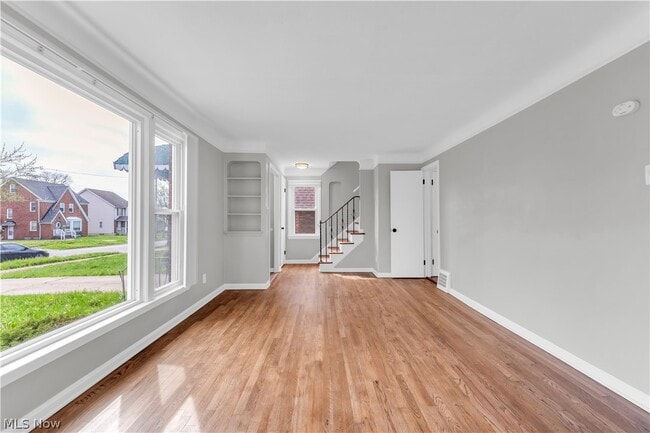 Photo - 16705 Glendale Ave