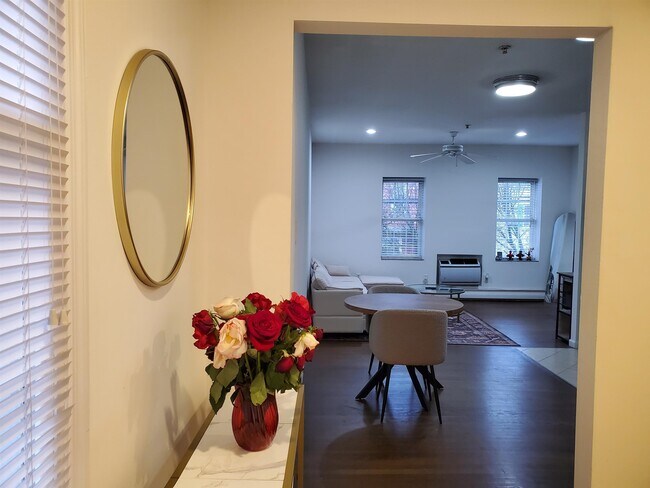 Photo - 128 Prospect Ave Unit 2R