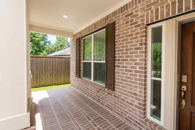 Photo - 286 Capriccio Ln