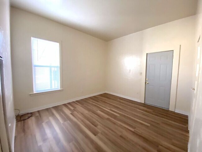 Photo - Pet Friendly Studio in South Salinas
