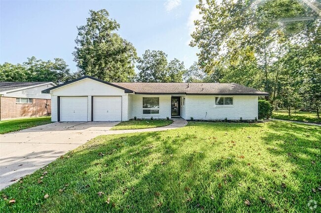 Building Photo - 707 Riverside Dr Rental