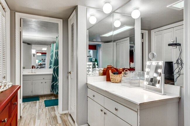 Photo - 600 Liddon Ave