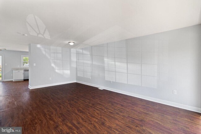 Photo - 14090 Kramer Pl