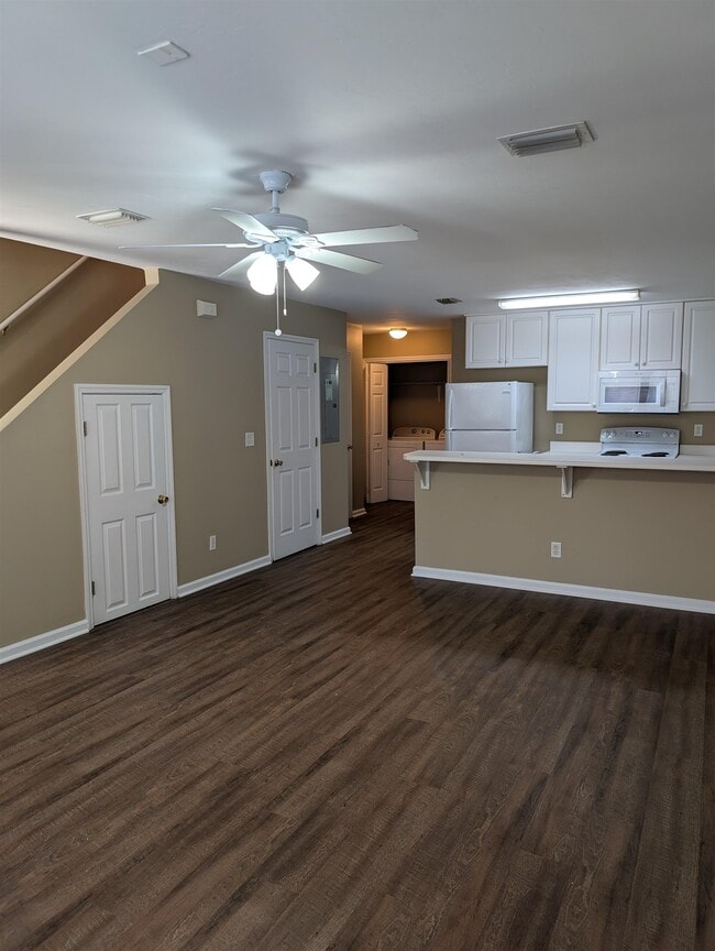 4250 Augustus Oak Ct