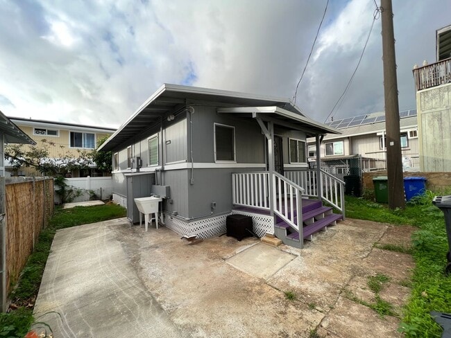 Photo - 3046C Harding Ave