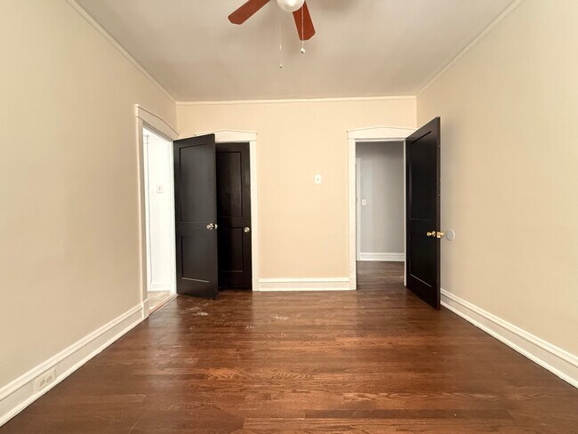 Photo - 6808 S East End Ave Unit 1S