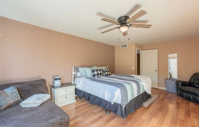 Photo - 4211 N 78th Way