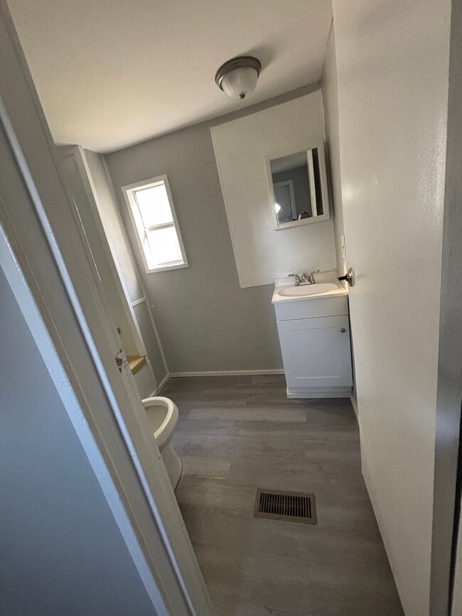 Photo - 40 Mcilwain Rd