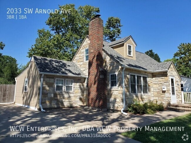 Building Photo - 2033 SW Arnold Ave Rental