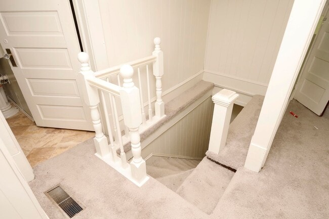 Photo - Great corner house in Chapel Hill!