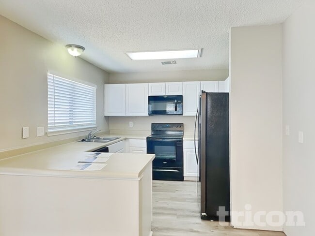 Photo - 7715 Skyline Ridge Dr